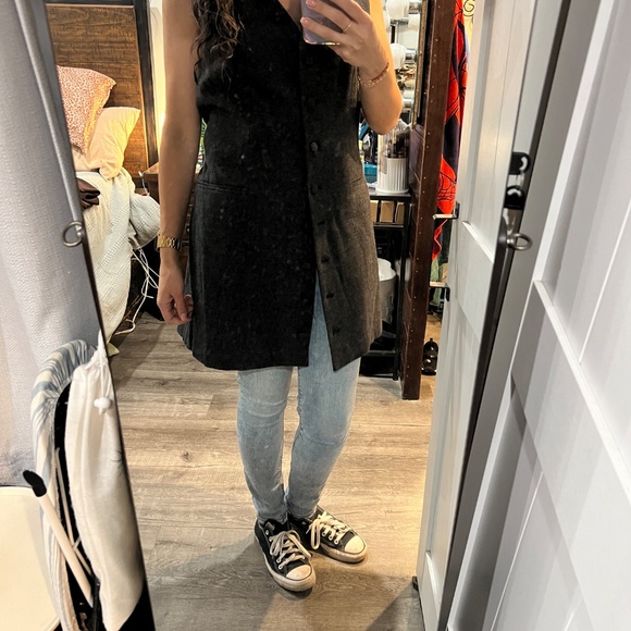 ❌❌SOLD❌❌🌟Christian Lacroix Long Vest Dress🌟 - Picture 8 of 8